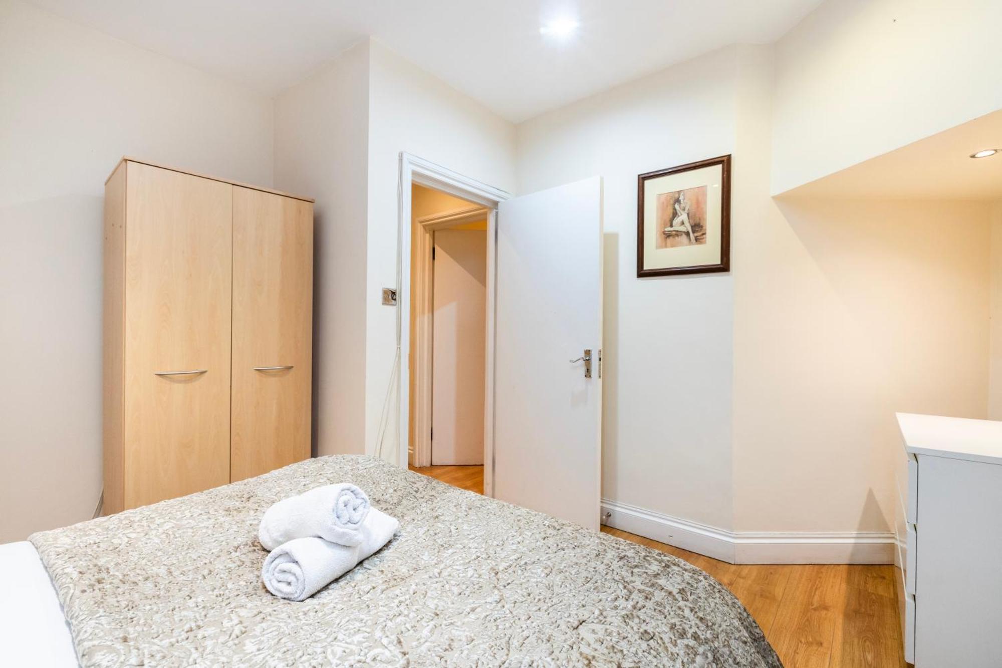 Hyde Park Rooms & Apartments Londra Esterno foto